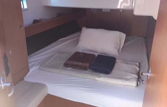 Sailboat Bavaria 46 Cruiser 14m