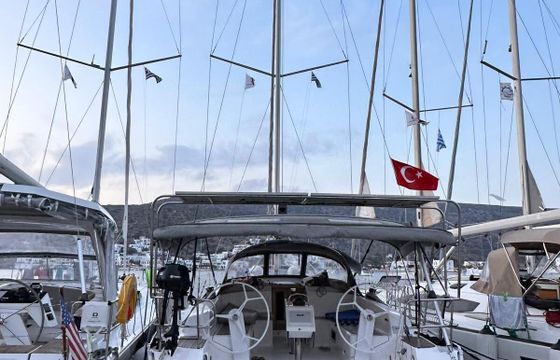 Sailboat Bavaria 46 Cruiser 14m