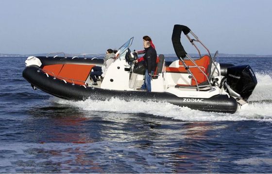 Motorboat ZODIAC MEDLINE 6.80