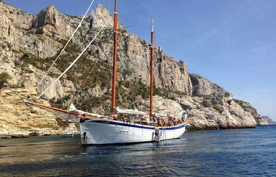 Sailboat Goelette 27 27m
