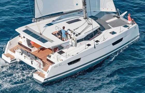 Catamaran Isla 40 11m