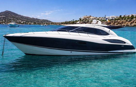 Motor yacht Sunseeker predator 60 1700hp