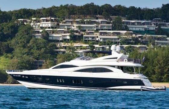 Motor yacht Sunseeker 90 4000hp