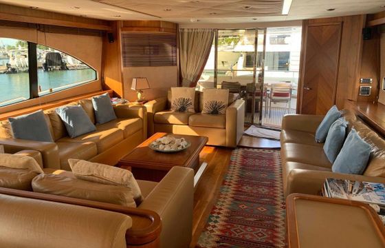 Motor yacht Sunseeker 90 4000hp