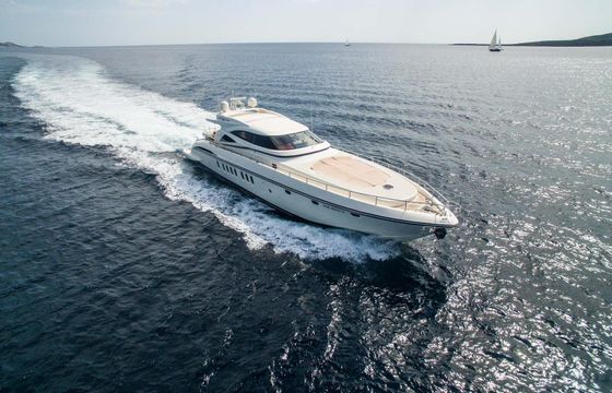 Motor yacht Alalunga Sport 85x 4800hp