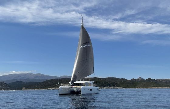 Catamaran Lagoon 42 12.7m