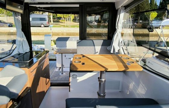 Motorboat Nautic Yachts N880 225hp