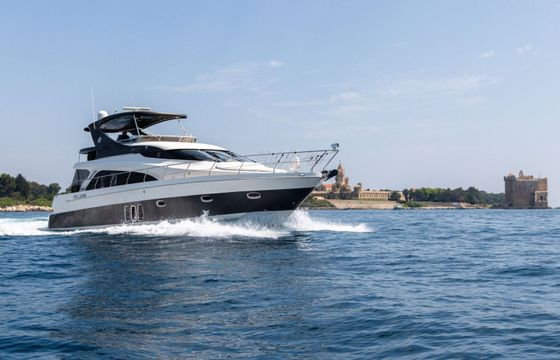 Motorboat Marquis 560
