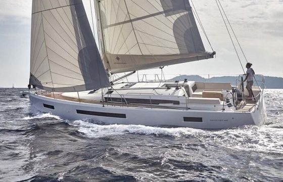 Sailboat Jeanneau Sun Odyssey 490 14m