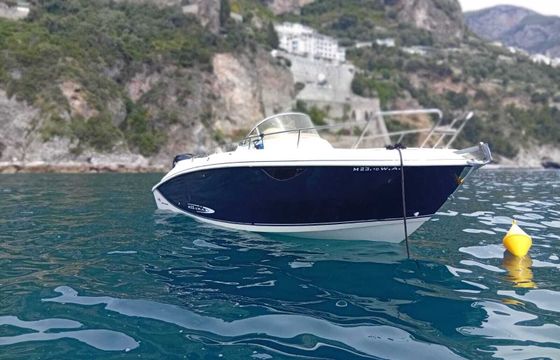 Motorboat Manò Marine 23.10 wa 300hp