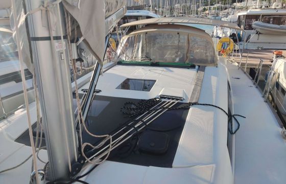 Sailboat DUFOUR 460 GL 14.15m