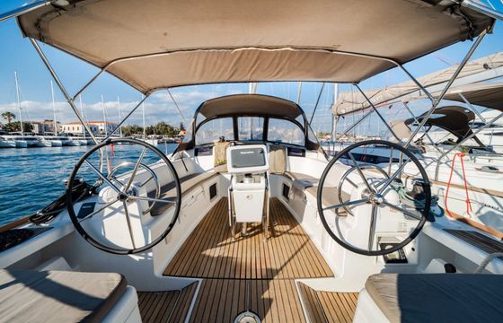 Sailboat Jeanneau Sun Odyssey 439 13.34m
