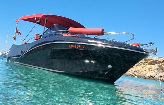 Motorboat Black boat Black RUBY 300hp