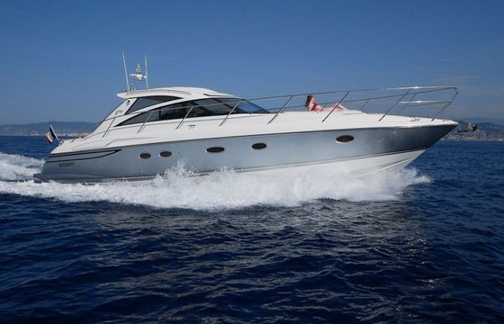 Motor yacht Princess V48S 870hp