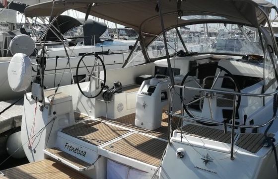Sailboat Jeanneau Sun Odyssey 440 13.39m