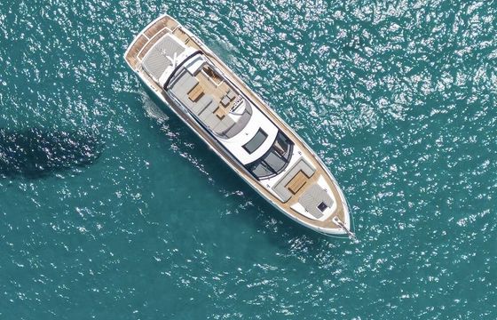 Motor yacht Sunseeker 74 Sport Yacht 3800hp