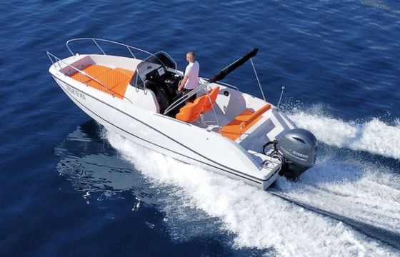 Motorboat Quicksilver 675 Open 150hp
