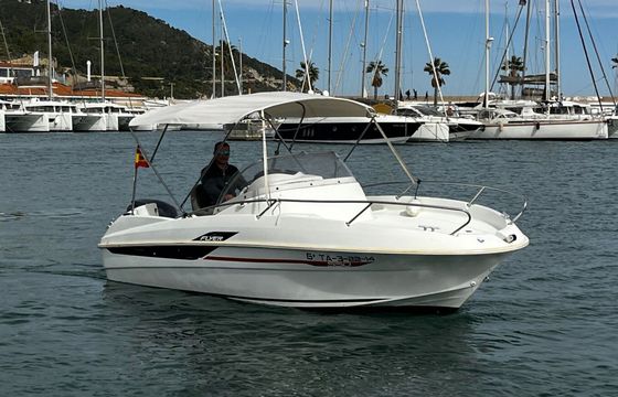Motorboat Beneteau Flyer 5.5 100hp