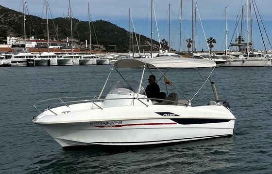 Motorboat Beneteau Flyer 5.5 100hp