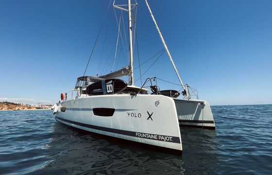 Catamaran Fountaine Pajot ISLA 40 11.93m