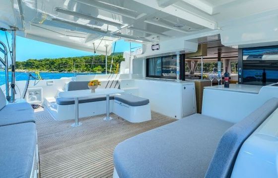 Catamaran Lagoon 46 13.99m