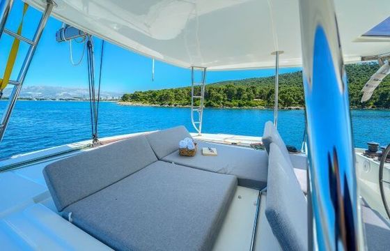 Catamaran Lagoon 46 13.99m