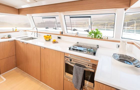Catamaran Bali Catsmart 11m