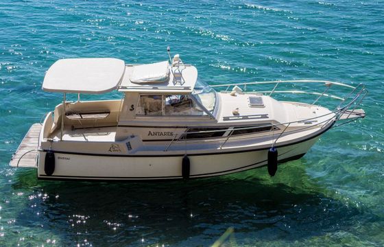 Motorboat Beneteau Antares 750 105hp