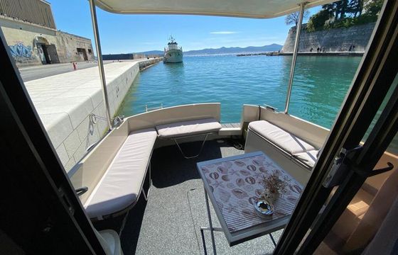 Motorboat Beneteau Antares 750 105hp