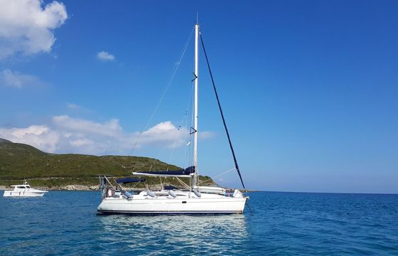 Sailboat JEANNEAU SUN ODYSSEY 40 12.3m