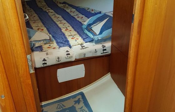 Sailboat JEANNEAU SUN ODYSSEY 40 12.3m