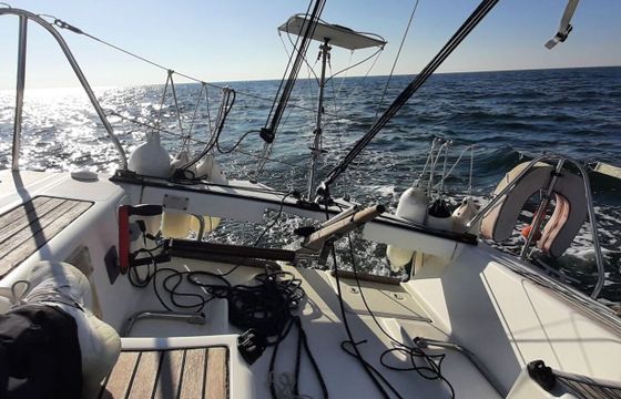 Sailboat Beneteau First 27.7 8.3m