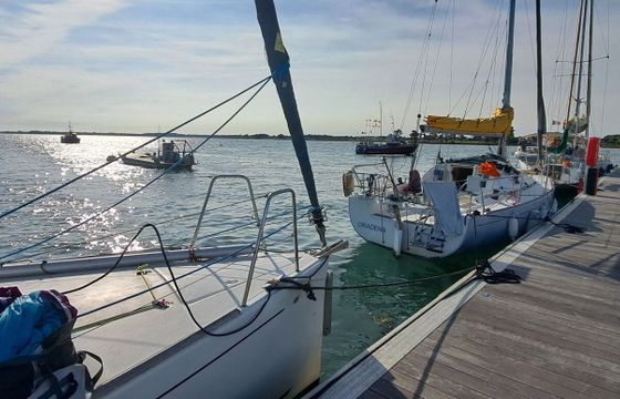 Sailboat Beneteau First 27.7 8.3m