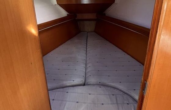 Sailboat Beneteau FIRST 31.7 9.85m