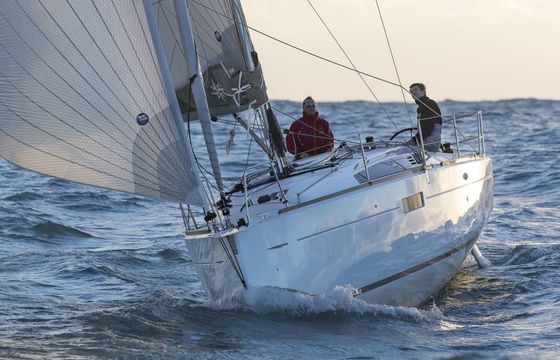 Sailboat Sun Odyssey 349 10m