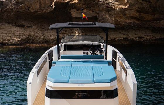 Motorboat De Antonio D29 350hp