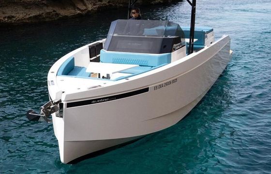 Motorboat De Antonio D29 350hp