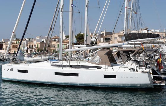 Sailboat Jeanneau Sun Odyssey 440 13m