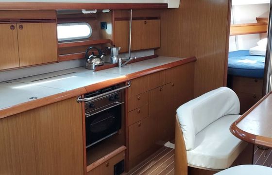 Sailboat JEANNEAU SUN ODYSSEY 45 13.72m