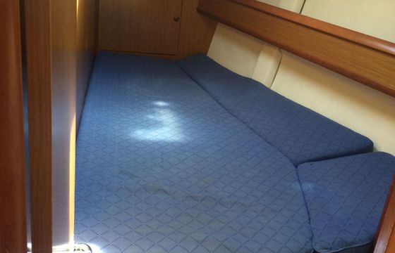 Sailboat JEANNEAU SUN ODYSSEY 45 13.72m
