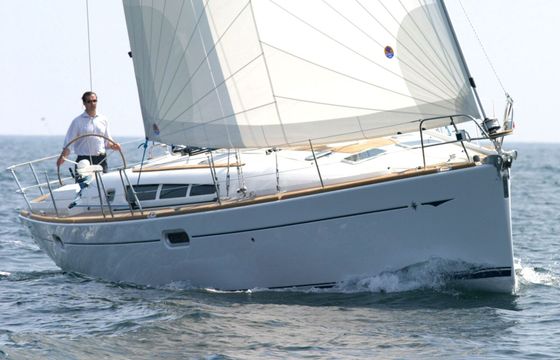 Sailboat JEANNEAU SUN ODYSSEY 45 13.72m