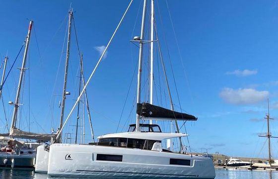 Catamaran Lagoon Lagoon 400 new 12m