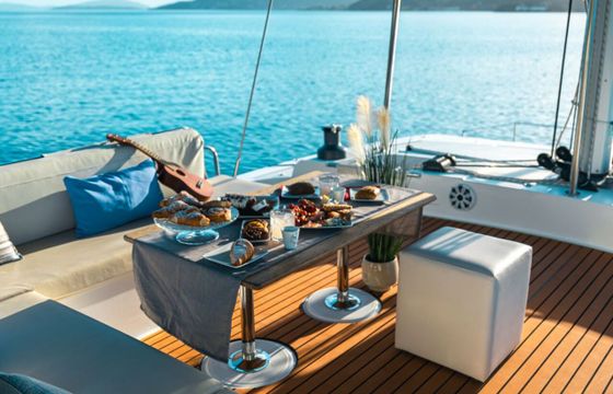 Catamaran Bali 4.8  15m