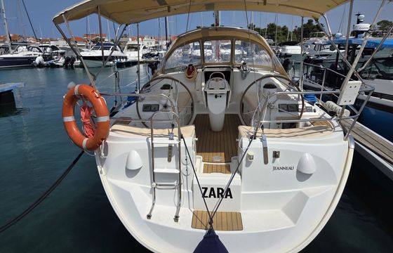 Sailboat Jeanneau Sun Odyssey 40.3 11.75m