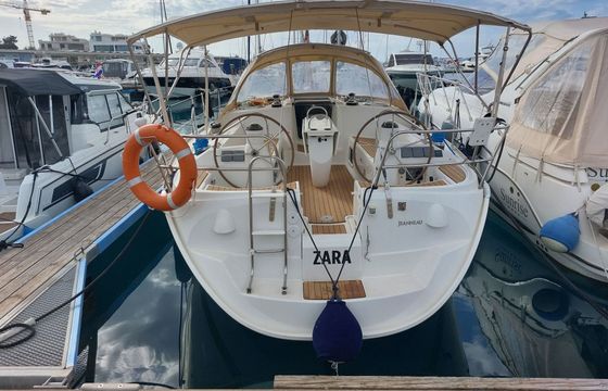 Sailboat Jeanneau Sun Odyssey 40.3 11.75m