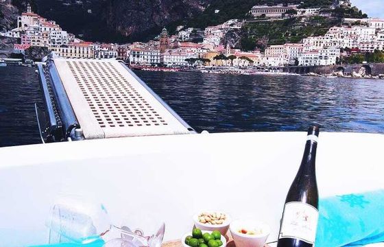 Motorboat ITAMA 38 YACHTS 760hp