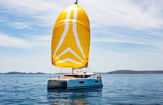 Catamaran Fountaine Pajot Fountaine Pajot Astrea 42 - 4 + 2 cab. 12m