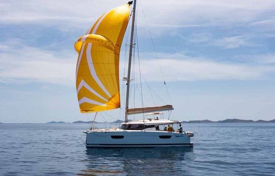 Catamaran Fountaine Pajot Fountaine Pajot Astrea 42 - 4 + 2 cab. 12m