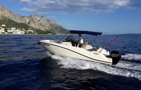 Motorboat Quicksilver Activ 675 Open 150hp