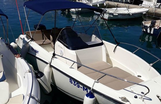 Motorboat Quicksilver Activ 675 Open 150hp